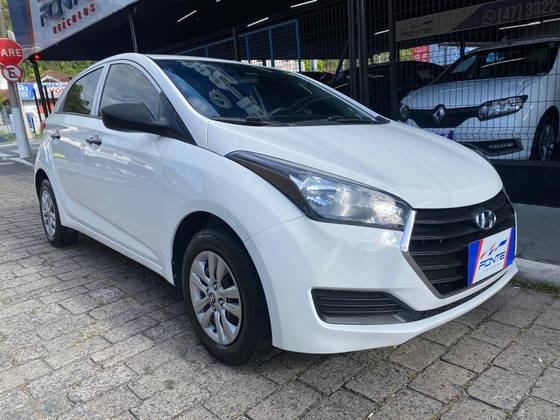 HYUNDAI HB20 1.0 COMFORT 12V FLEX 4P MANUAL